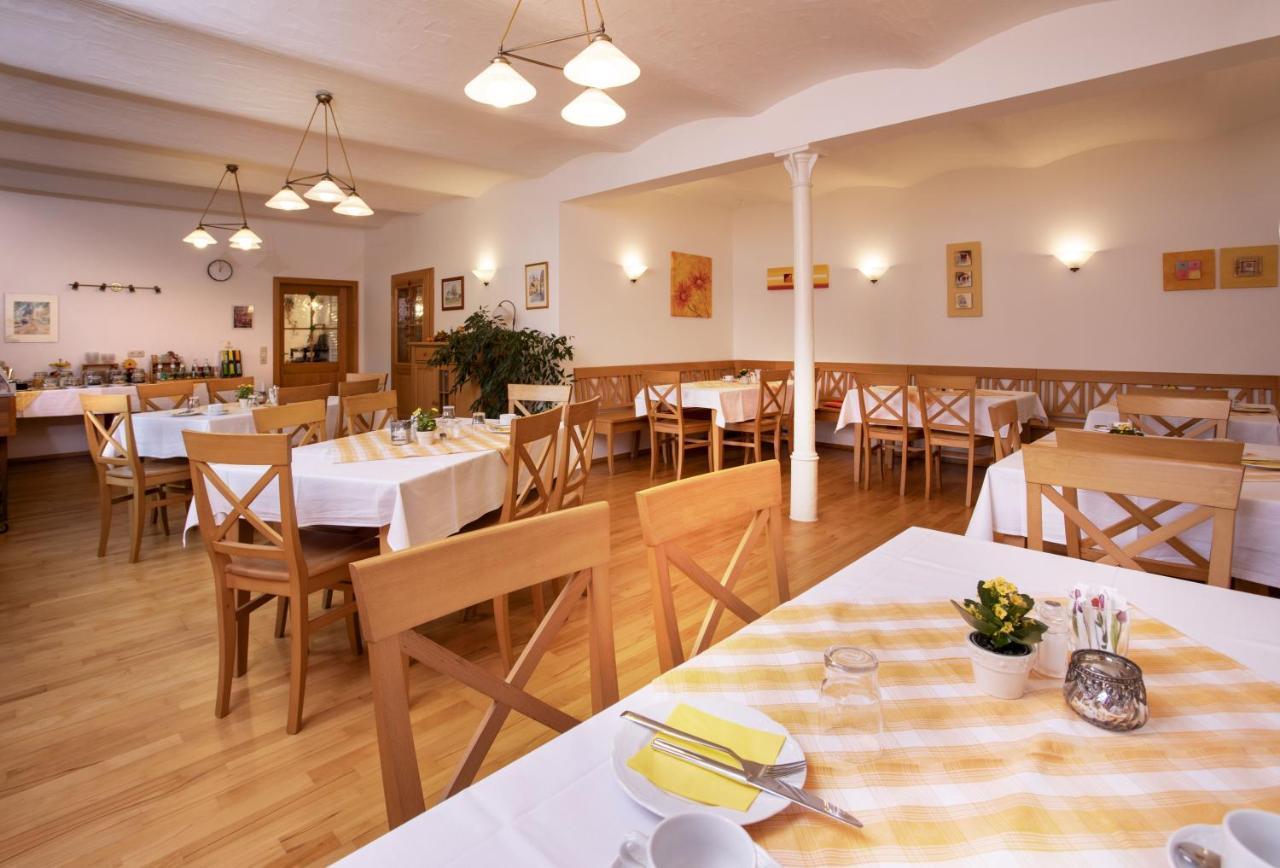 Pension Bernhardhof Otterfing Esterno foto